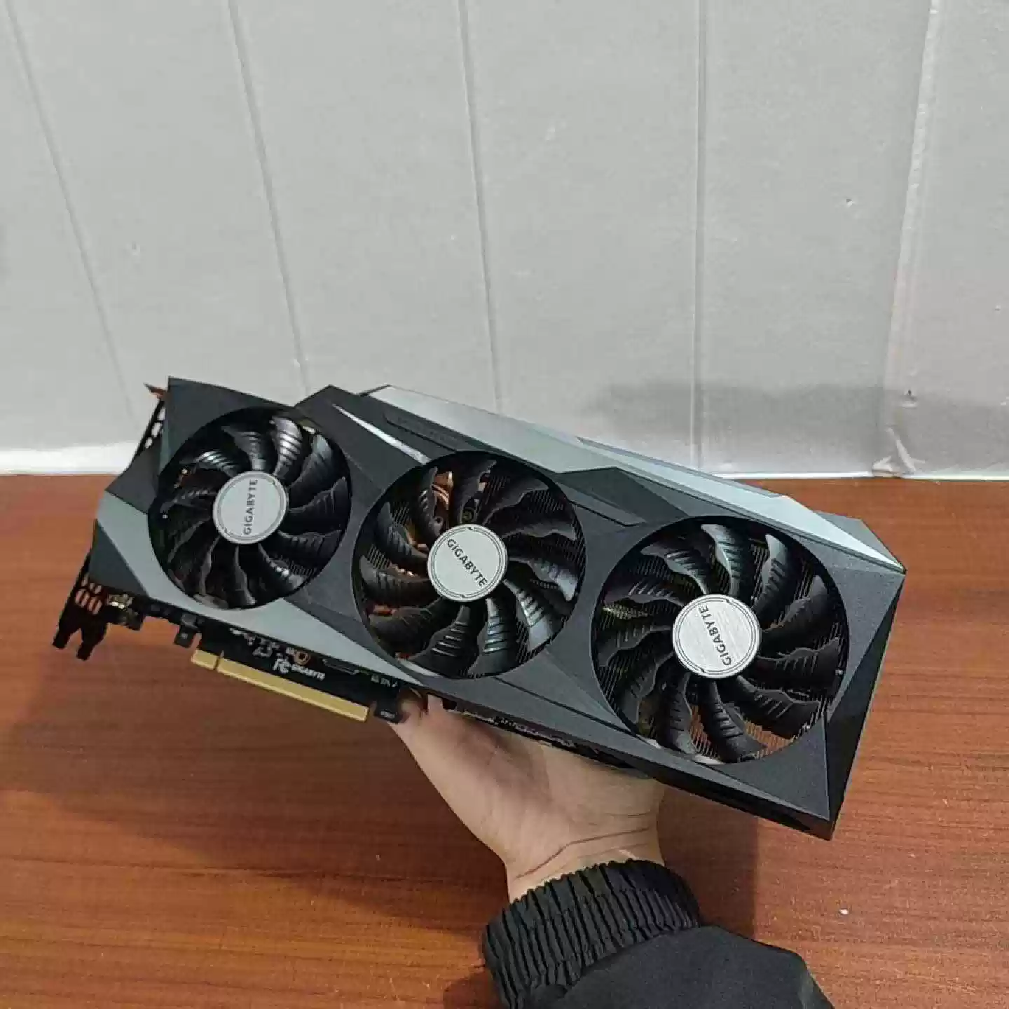 Scheda Grafica Originale RTX 3 - Rtx 3080 Ti 12Gb recensione e prezzo
